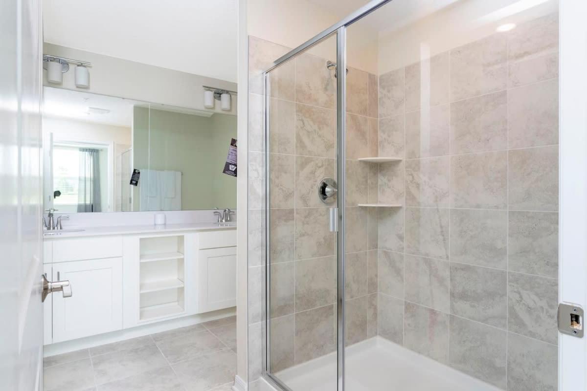 Family Friendly 2 Bd Close To Disney @ Storey Lake 105 3161 Kissimmee Dış mekan fotoğraf